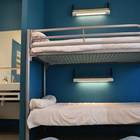Centre International De Sejour Albergue Laval (Mayenne)