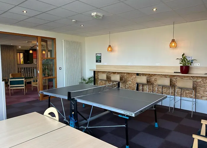 Cref - Auberge de jeunesse