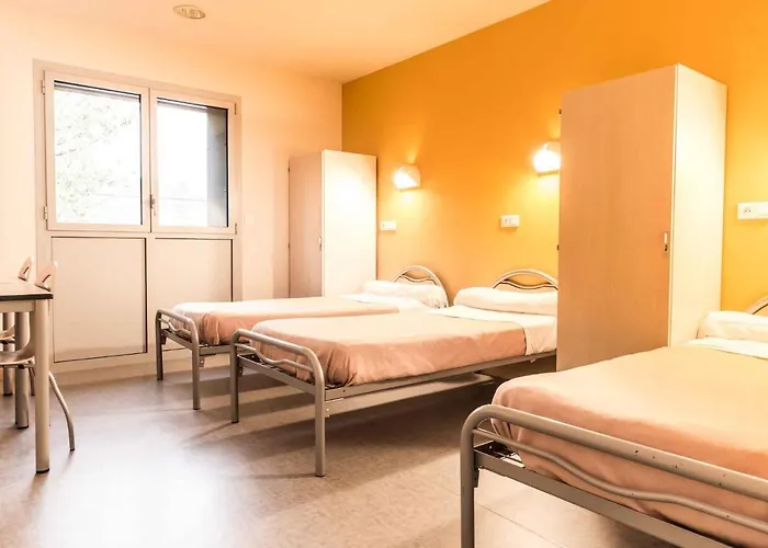 Cref - Auberge de jeunesse